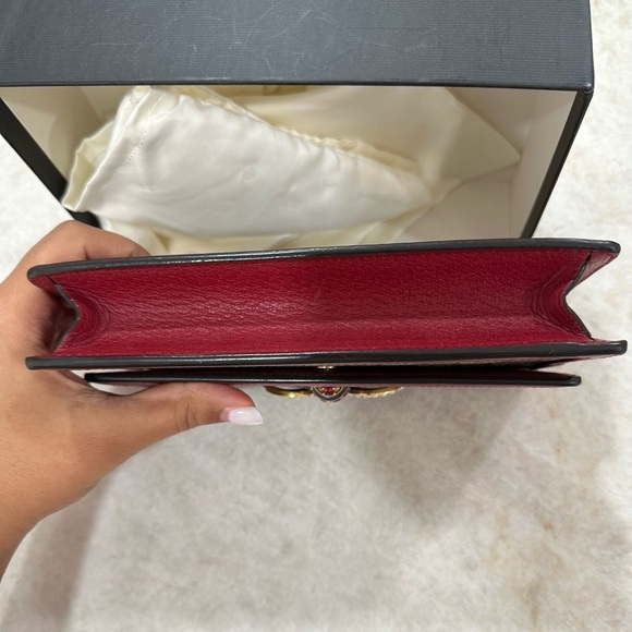 Gucci Queen Margaret GG Supreme Wallet On A Chain - Picture 9 of 13